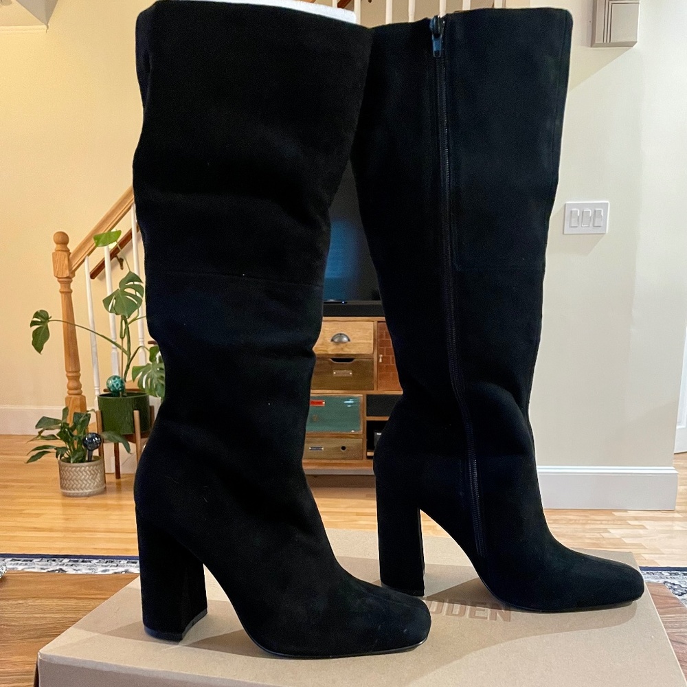 Steve Madden Leilana Black Suede Boot